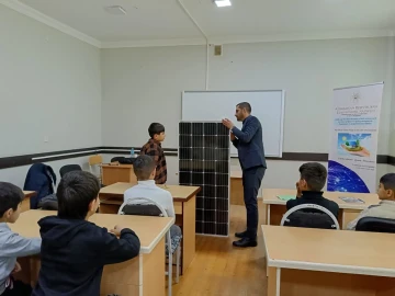 Astaranın kənd məktəbində şagirdlər üçün alternativ və bərpa olunan enerji mənbələri üzrə təlimlər keçirilir