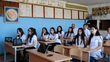 “Rəqəmsallığa doğru gənc müəllimlərlə” layihəsinin açılış mərasimi keçirilib