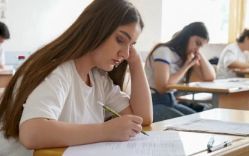 Qəbul imtahanlarının keçirilmə vaxtları məlum olub