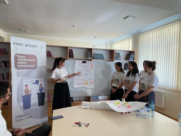“Gənc müəllimlərin debat çempionatı” - gənclərdə “soft skills” təməl bacarıqların formalaşdırılması” layihəsinin təlimləri keçirilib