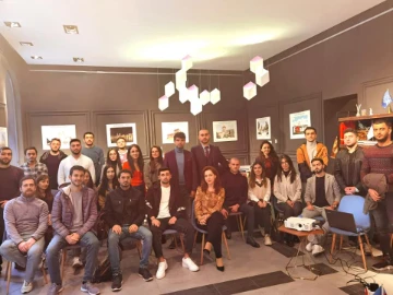 “Macarıstanda əcnəbilər üçün iş imkanları” mövzusunda təlim təşkil olunub