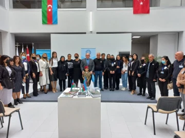 Mərkəzi Elmi Kitabxanada Zəfər Günü qeyd edilib