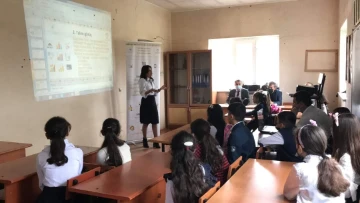 Masallıda “Maliyyə savadlılığı” klubunun təşkili ilə ucqar kənd məktəblərində iqtisadi və maliyyə savadlılığın artırılması layihəsinə start verilib